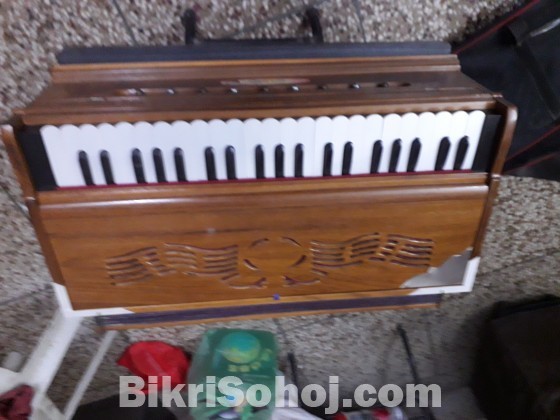 Harmonium